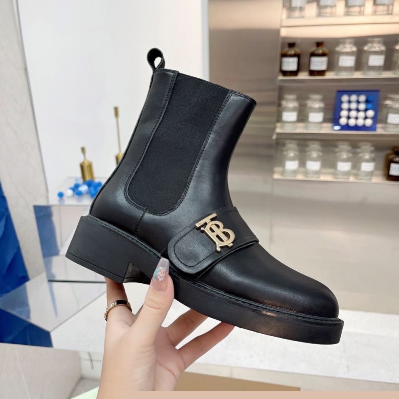 B**rry boots